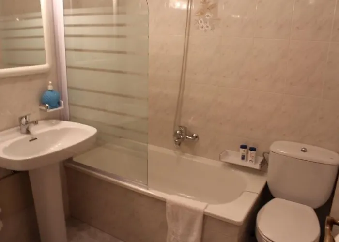 Otel Xacobeo *